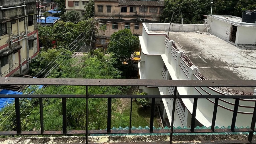 propertyImage